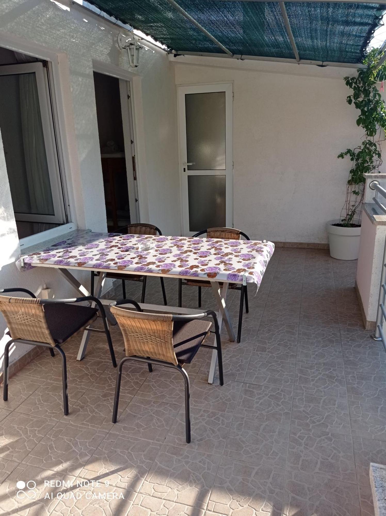 Apartments Mihovil Omiš Habitación foto